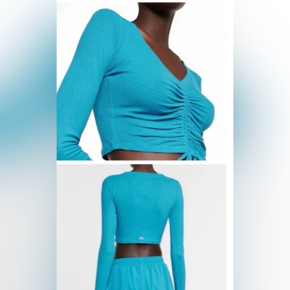 ALO Yoga’s Ribbed Cinched Long Sleeve Top 
XS